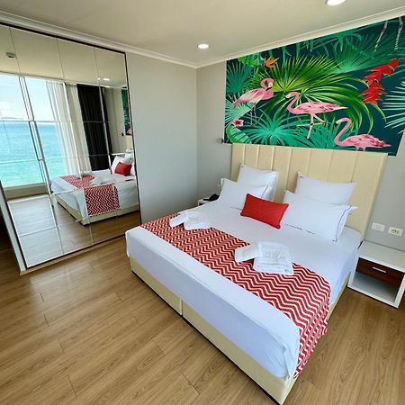 Hotel Britania Vlorë Extérieur photo